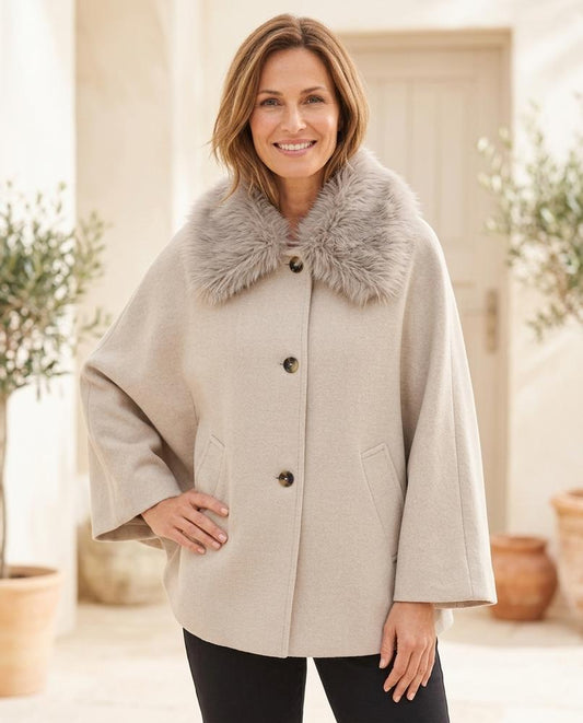 Fashion Bryant - Allom | Cape-Style Fur-Trimmed Coat Women